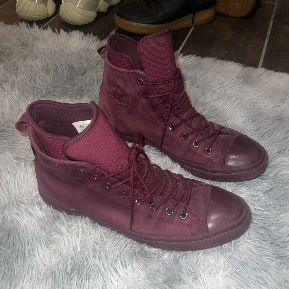High too Chuck Taylor Converse